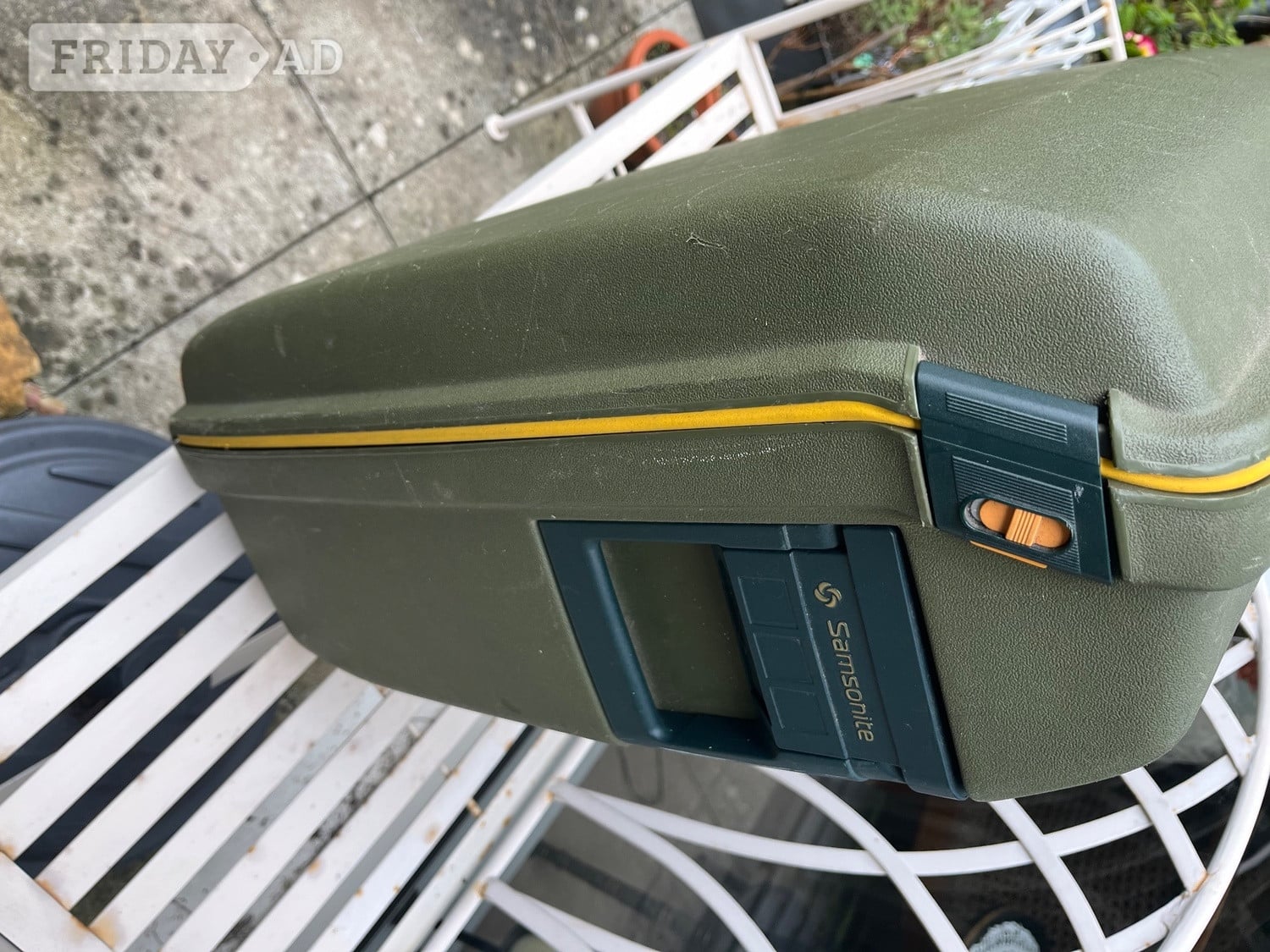 samsonite rigid suitcase large  - Travel & Holidays in Eastbourne