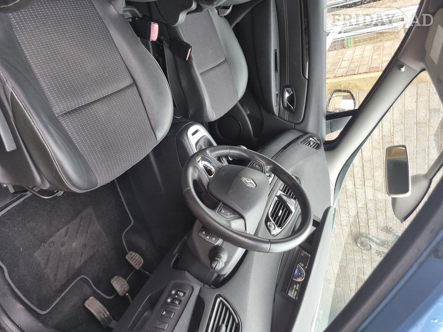 Renault scenic 2013 - Cars in Heathfield