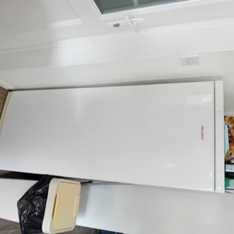 Upright freezer 6 draw