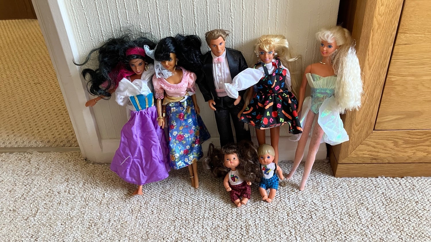 Barbie, Ken & Esmeralda doll collection excellent condition