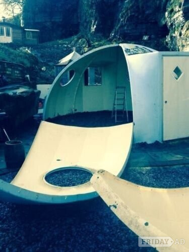 London Luxury Prefabricated Igloo Dome Hut Building | Executive Modular Tiny House | VIP Portable Prefab Leisure Home | UK River Bothy Pod | Similar To The Iconic Futuro (UFO) Space Cabin Design | Glamping | Camping | Marina | Mooring | Sports | Leisure.