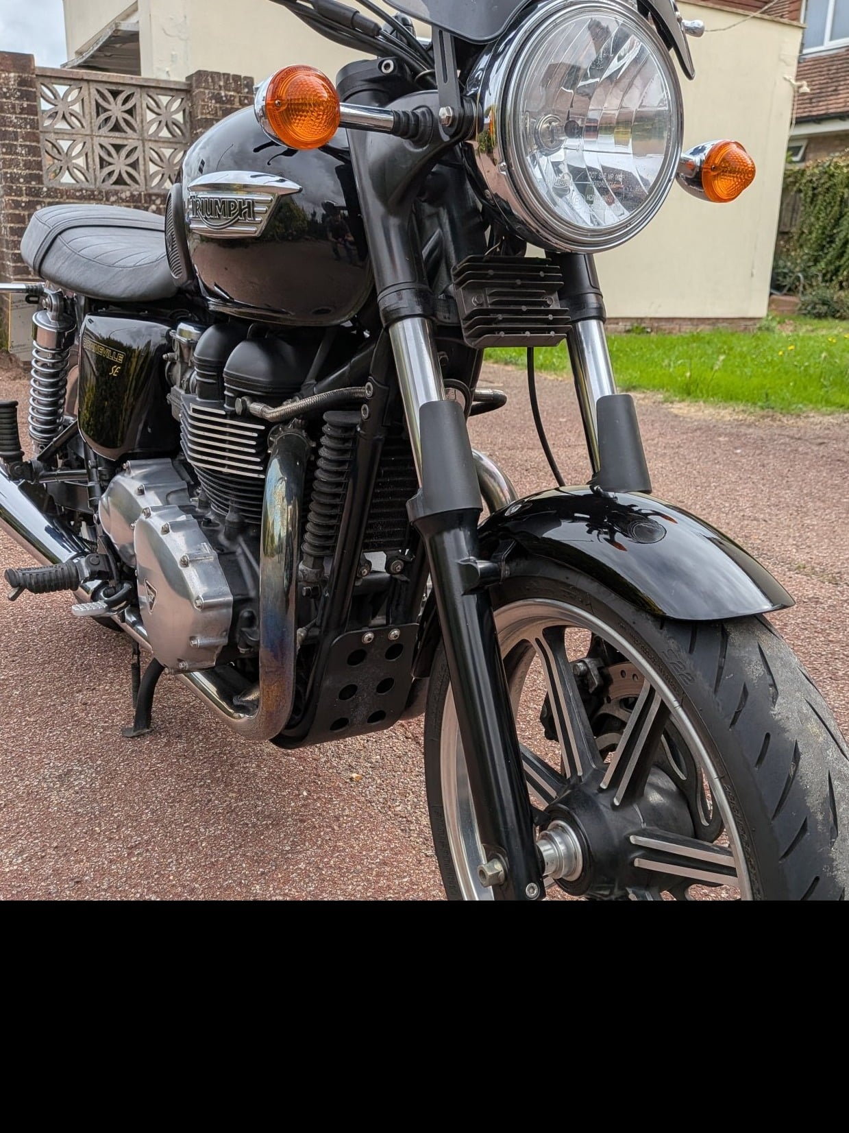 triumph Bonneville se - Motorbikes, Scooters & Quads