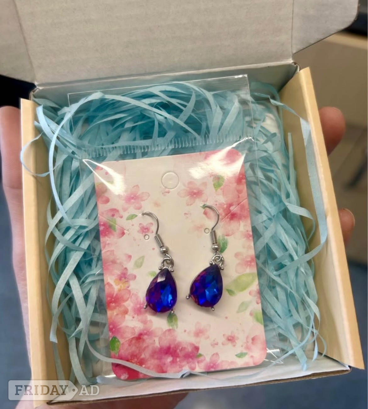 Peterborough Ladies water drop shape dangle earrings