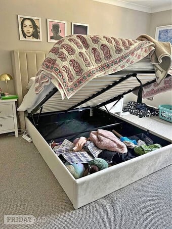 Dreams 5ft Cream Velvet King Size Ottoman Storage Bed With Oxford