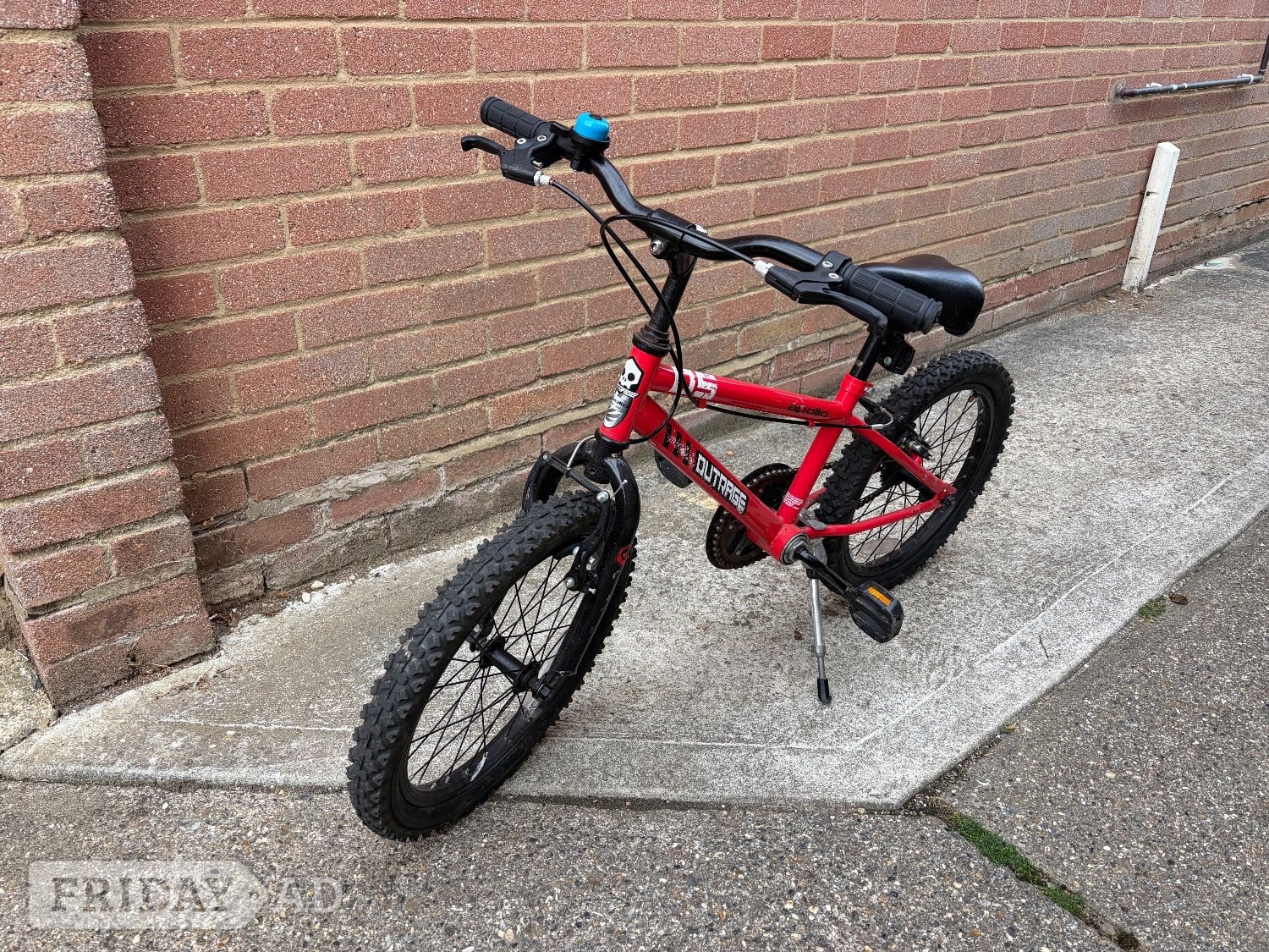 Crawley Apollo outrage kids bike 18” wheels red 
