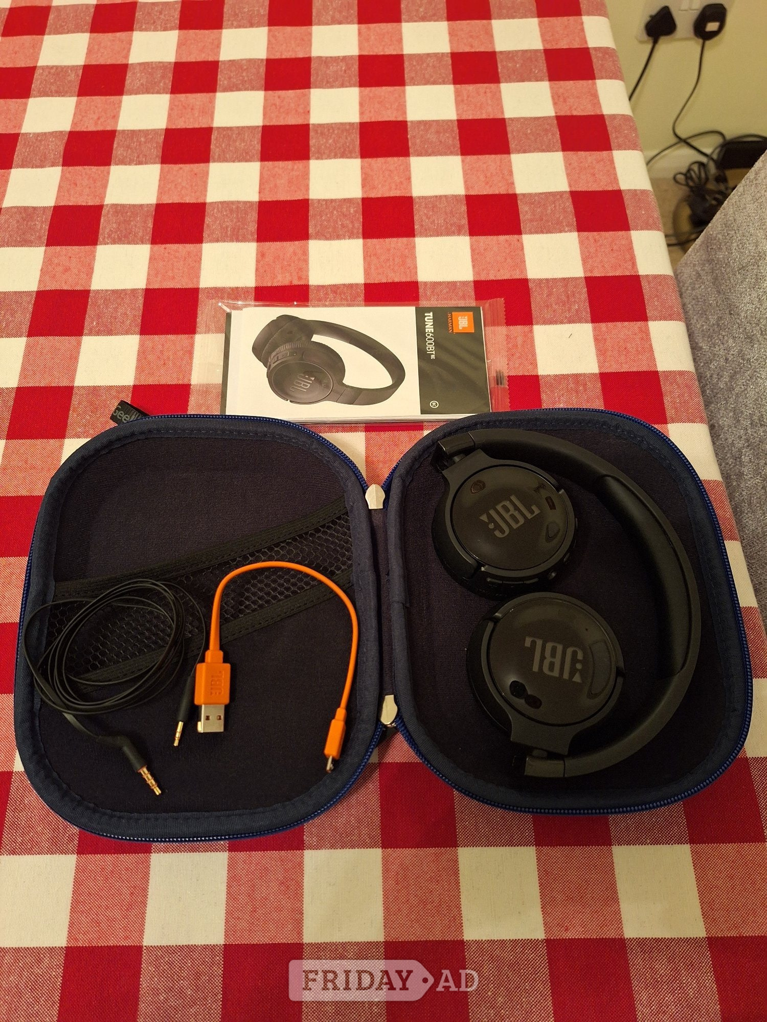Northampton JLB Tune600 Noise Cancelling Headphones