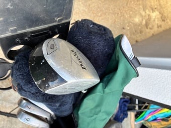 Left hand golf clubs  