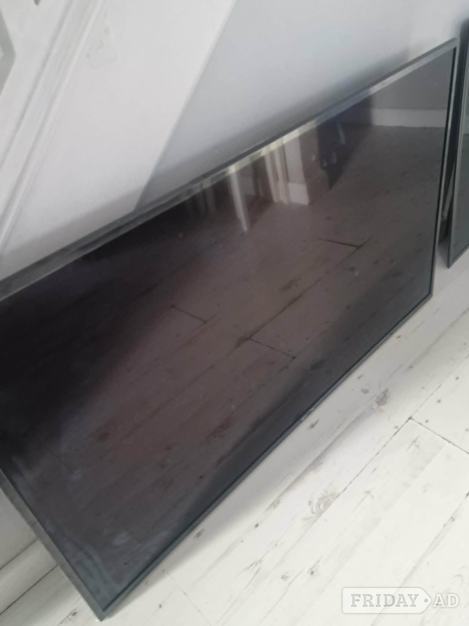 Selling this TV for spares or repair. LG 55 inch LCD smart TV. 