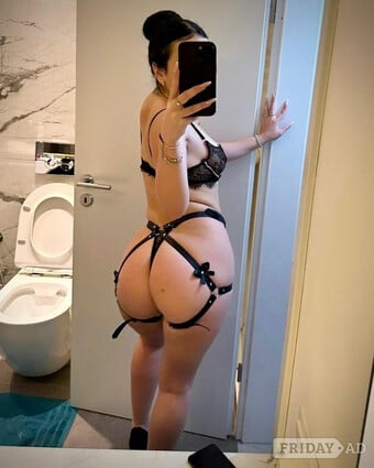 New Latina Party girls 🥂 in Brighton and Hove 💋
