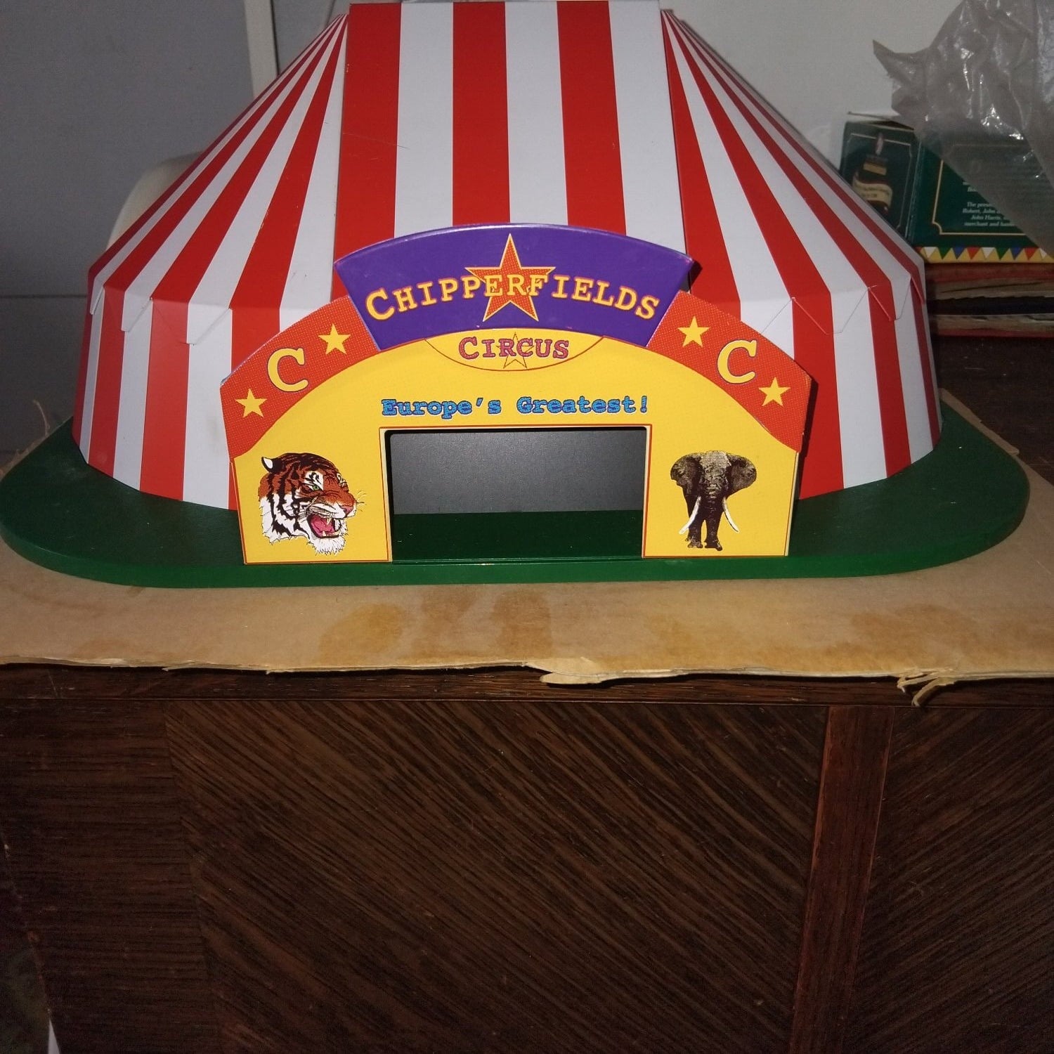 CIRCUS TENT BIG TOP CHIPPERFIELDS MODEL. TINPLATE LLEDO UNBOXED