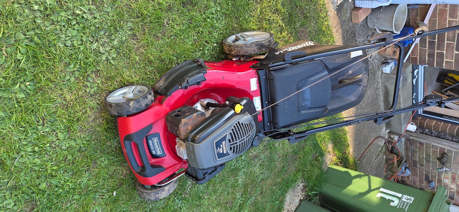 MOUNTFIELD ST55  160cc Lawn mower - DIY in Brighton