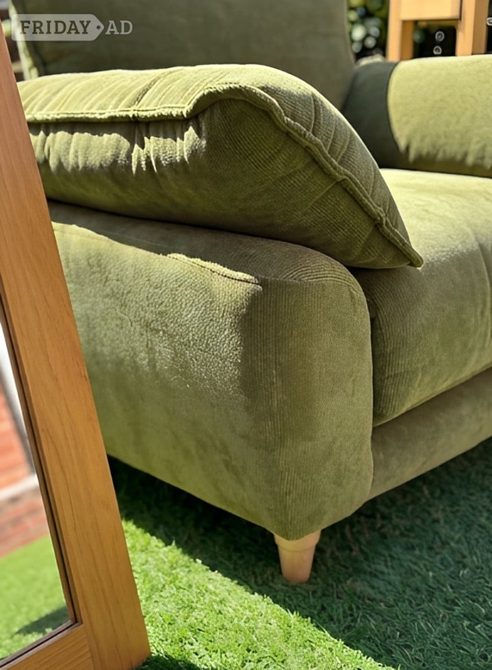  Snuggler Olive Green Velvet Armchair/Loveseat, Modern Comfy Chai - Furniture in Birmingham