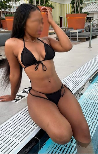 Experience Chloe tonight for some Busty action!
