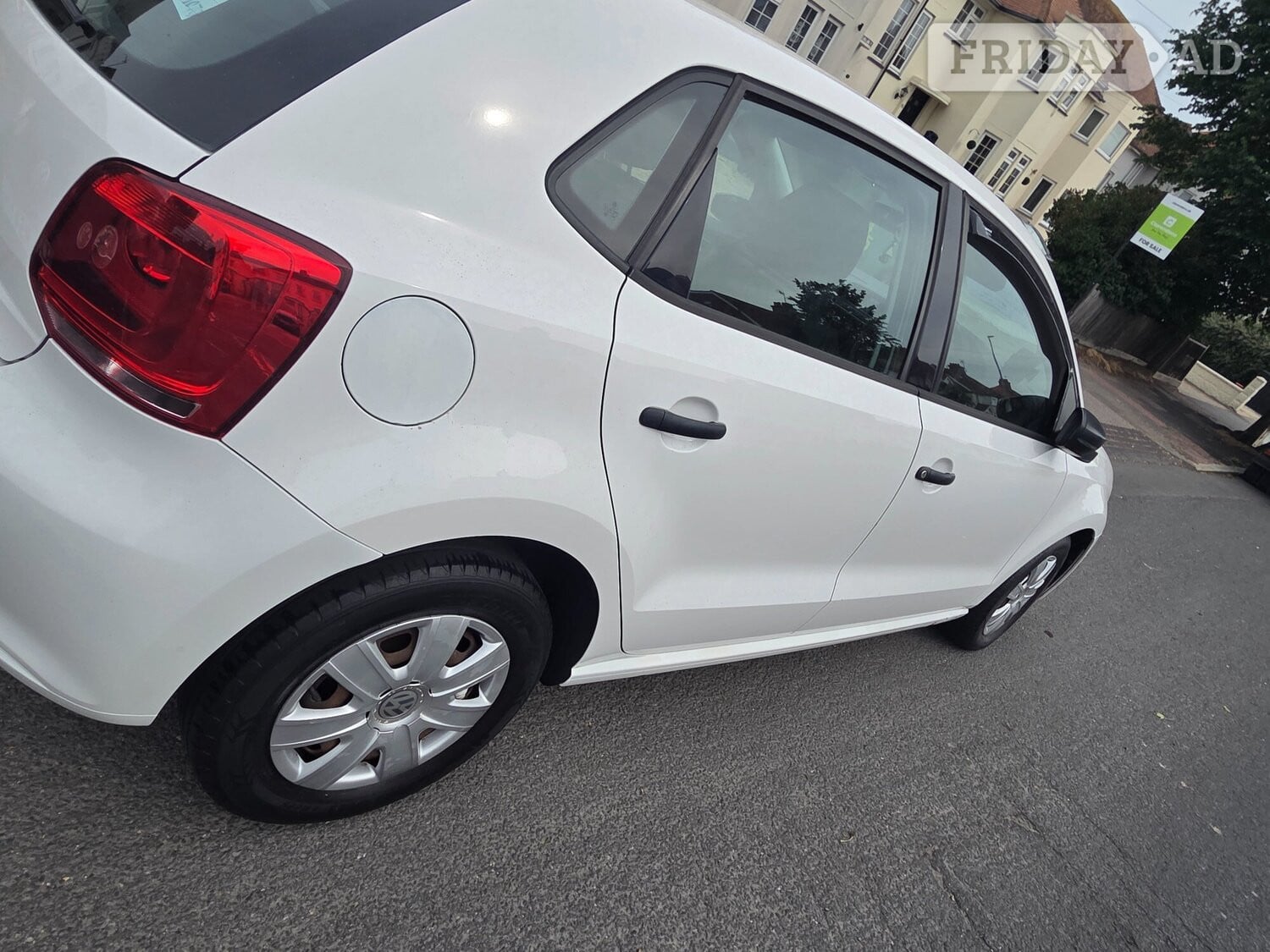 Vw polo great little runner, ideal 1st car - Cars in Eastbourne