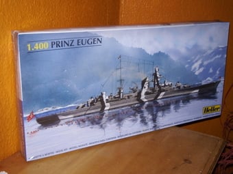 Heller 1:400 scale WW2 Heavy Cruiser KM 'Prinz Eugen'.