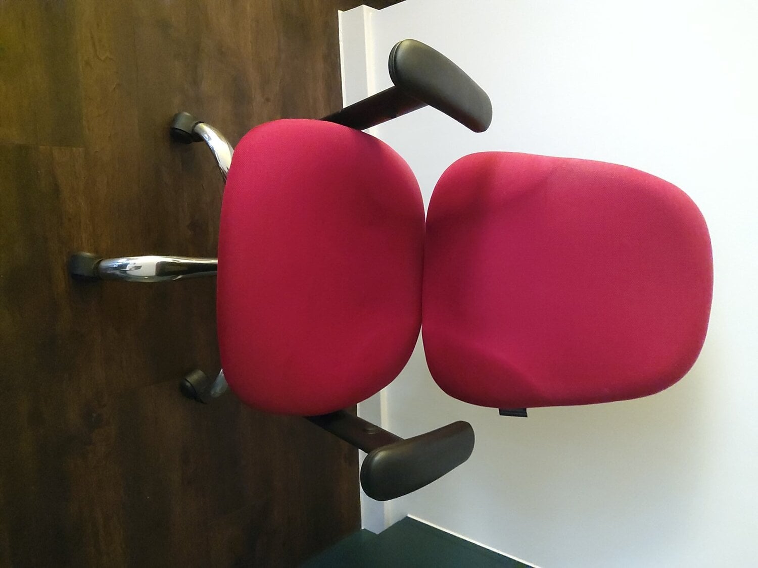Ergonomic office chair  - Furniture in Hove