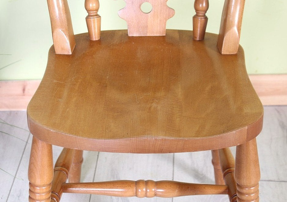 Hailsham Delivery Options - Solid Beech Traditional Farmhouse Fiddle Back 