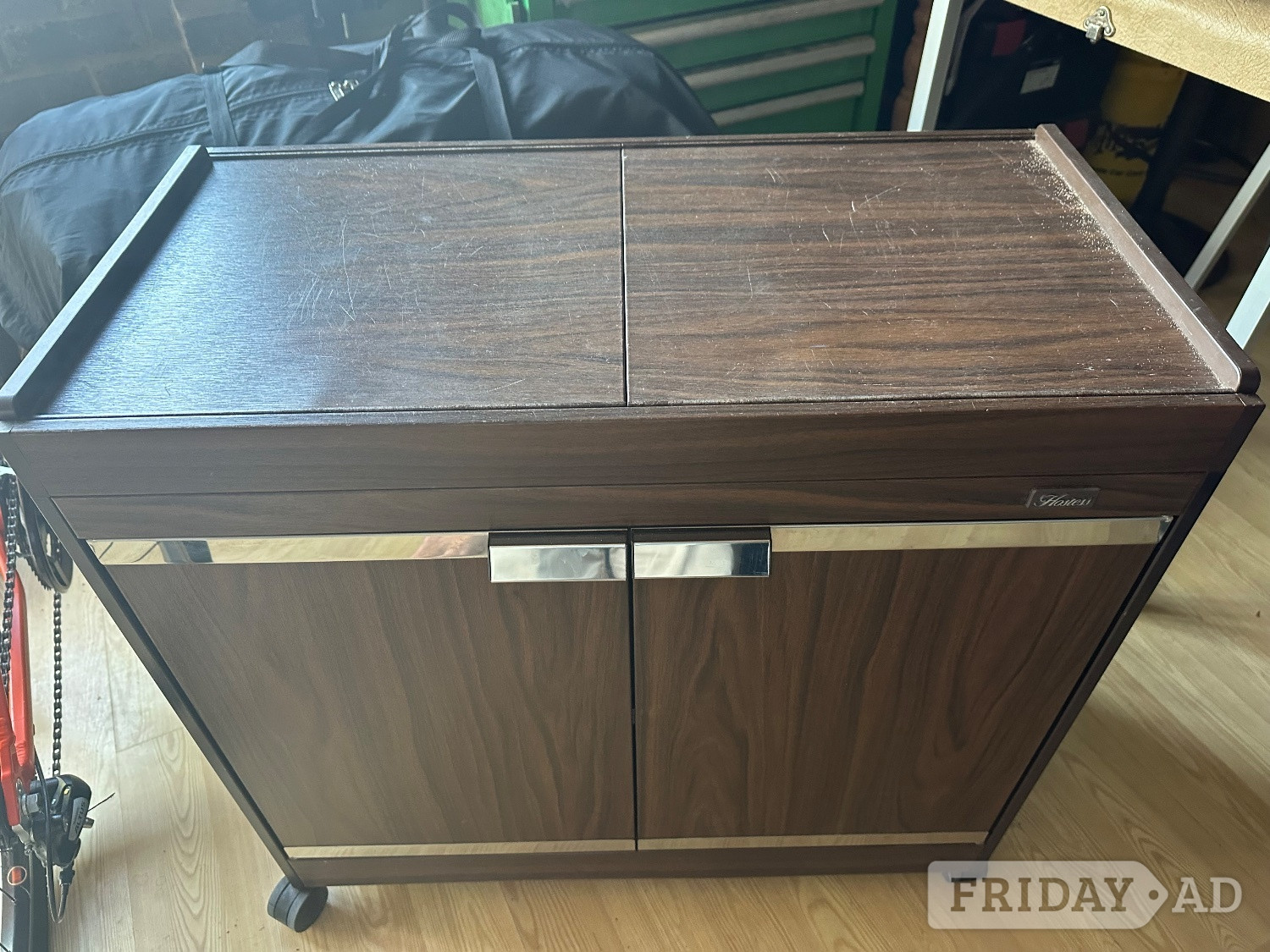 Hostess trolly philips in Hailsham