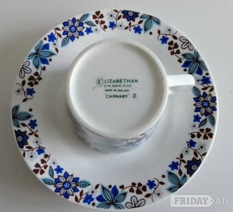 Elizabethan Blue 'Carnaby' Bone china Ex cond.Ex