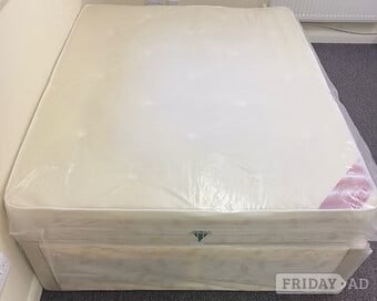 WINCHESTER DOUBLE DIVAN BASE WITH 7 INCH LIGHT QUILTED MATTRESS
