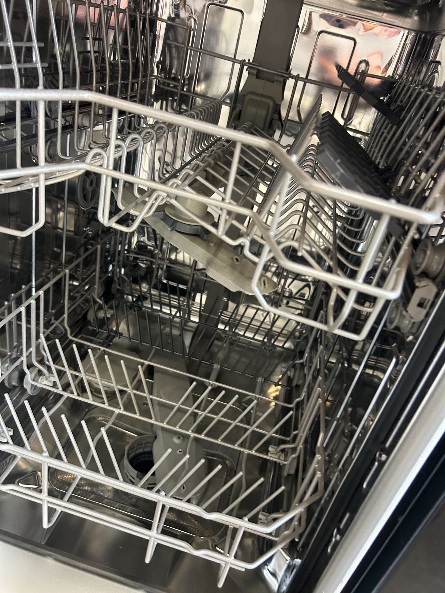 St. Leonards-On-Sea BEKO SLIMLINE DISHWASHER