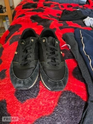 BOSS men used but lile new shoes