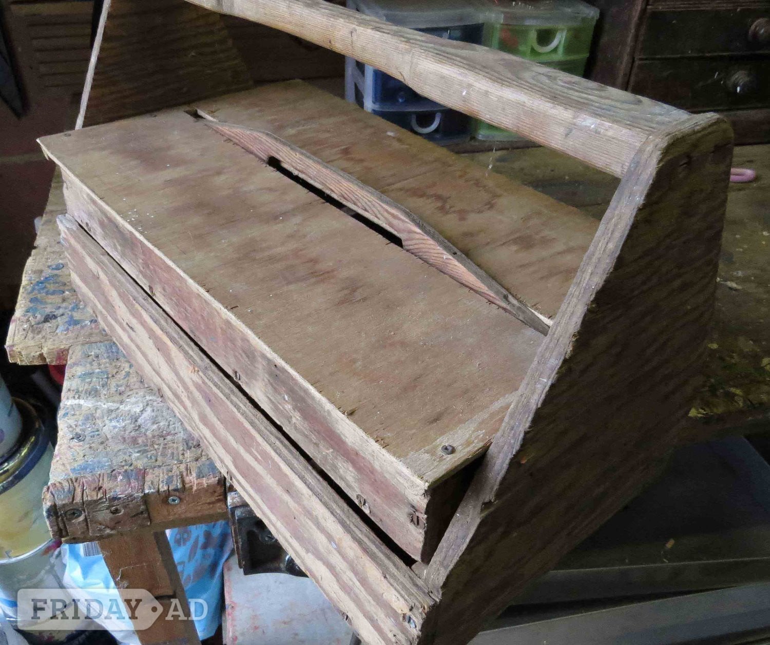 Carry box - vintage