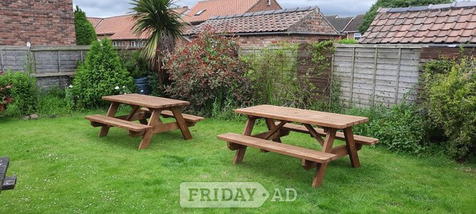 Sowerby Bridge Heavy Duty Picnic Table (140cms long)