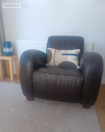 Free leather armchair 