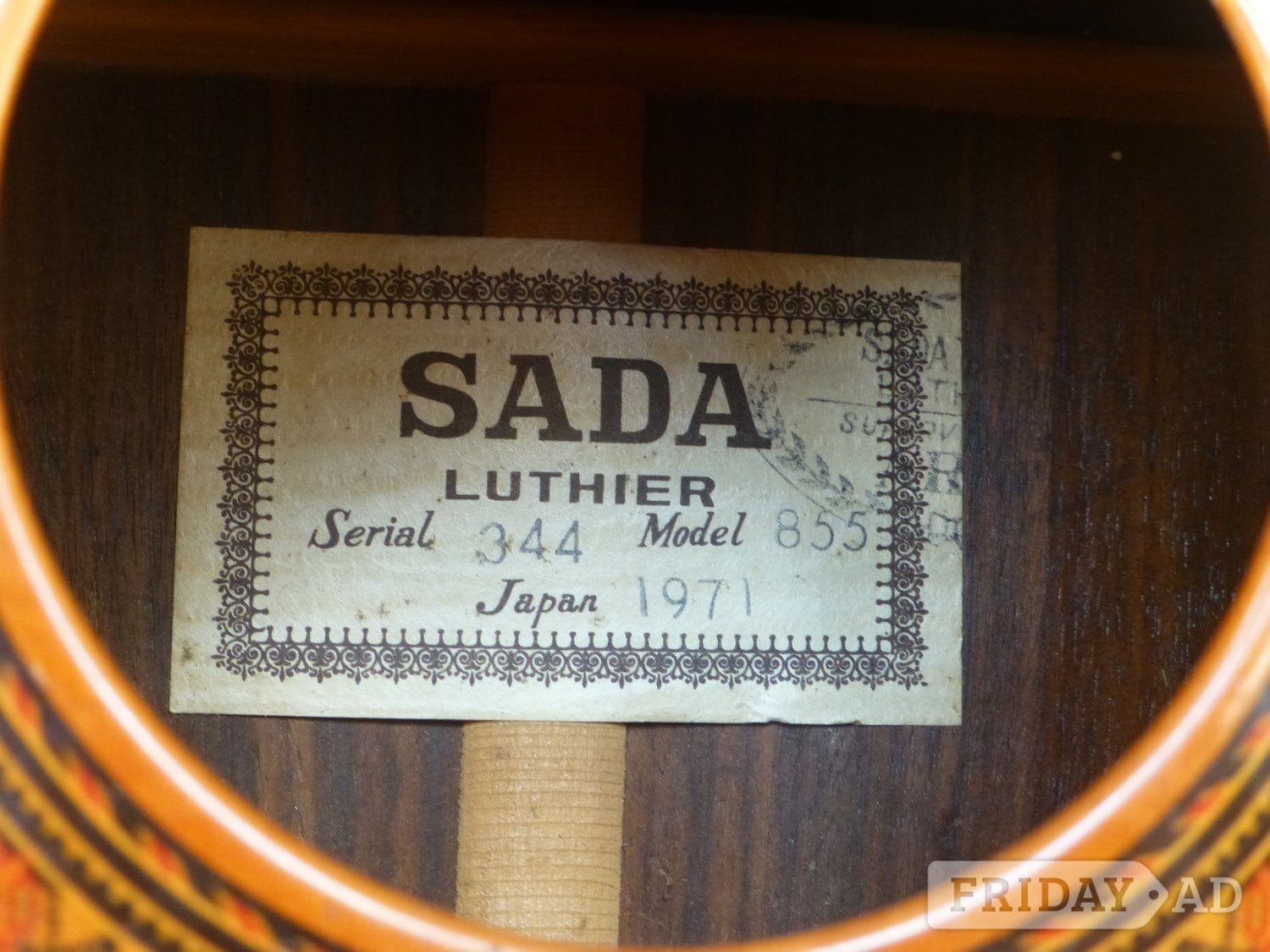 Sada classical guitar