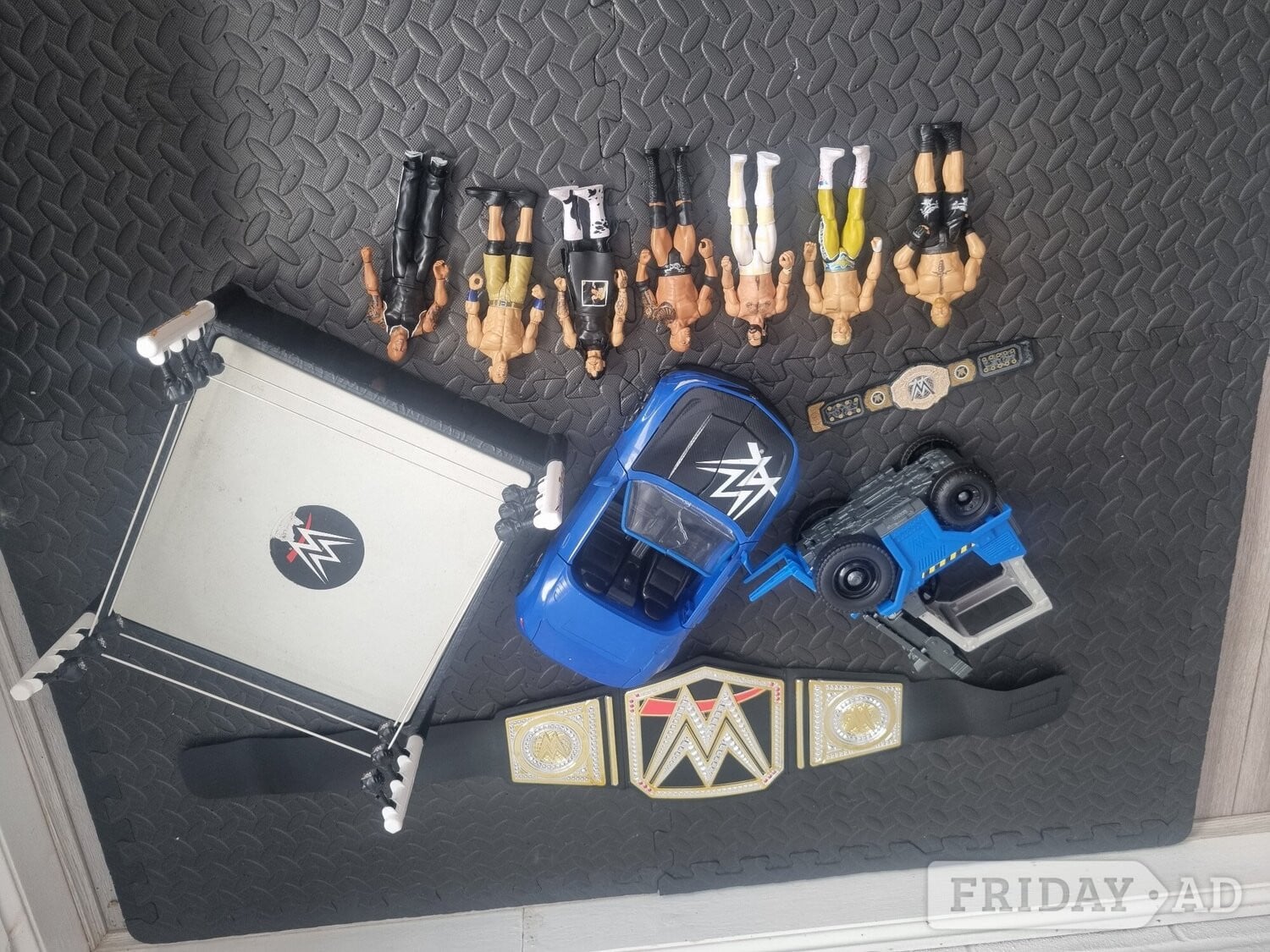 KIDS WRESTLING SET in Hastings