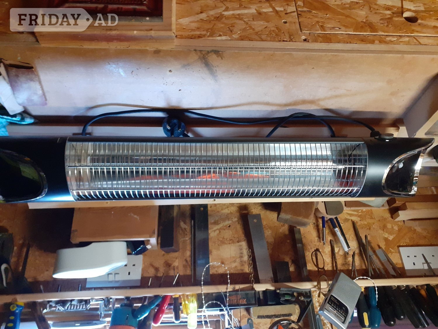 Hailsham Instant heater 2000 power. Indoor or outdoor Heating