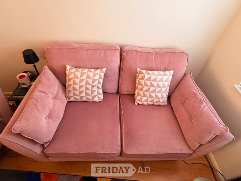 A Pair of Matching Two-Seater Sofas in Excellent Condition in Bognor Regis