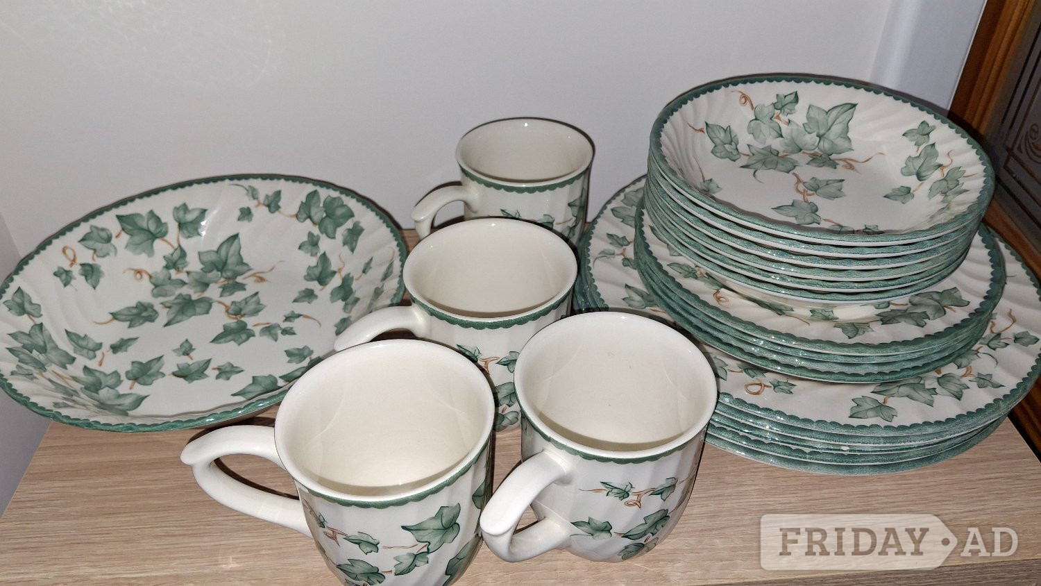 Country Vine Tableware - Cookware & Dining in Worthing