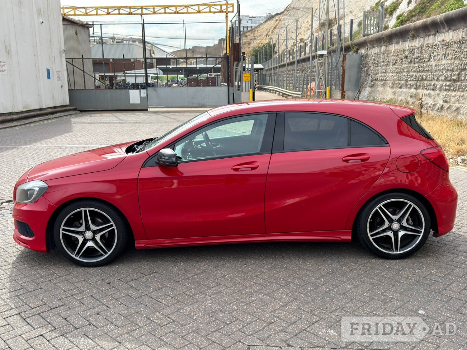 [ berth ]Mercedes A-class