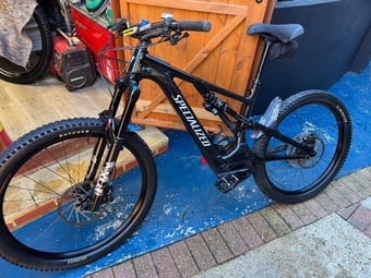 Electric mountain bike