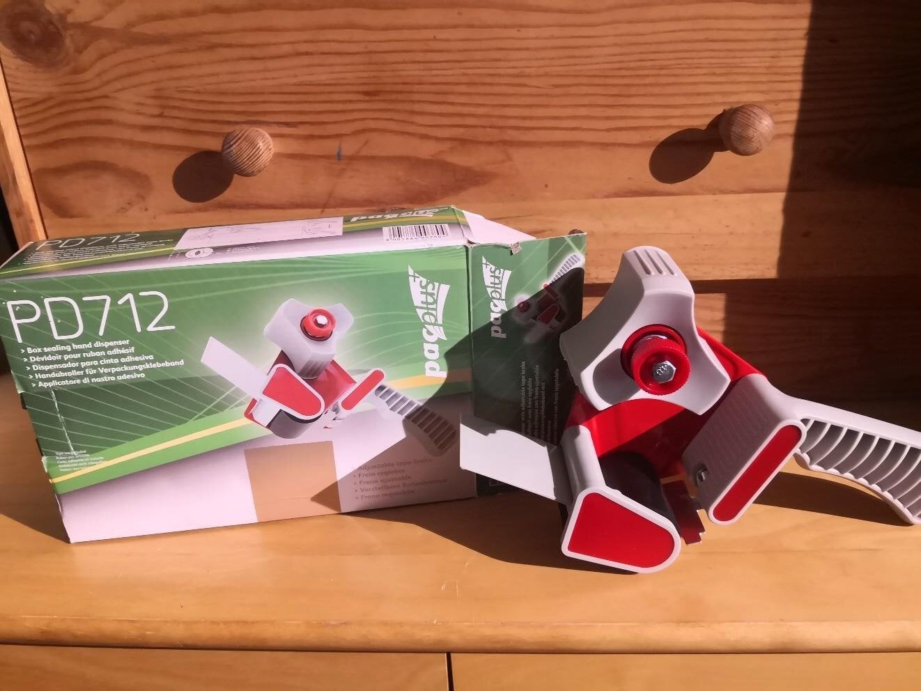 3 X Lightweight packing tape dispensers. - DIY in London