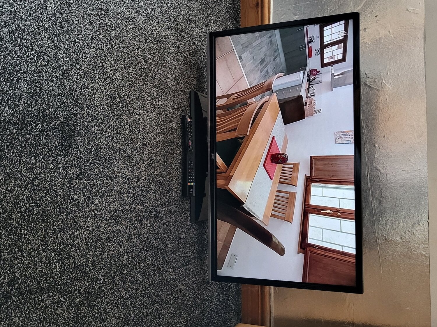JVC TV 32" - Tv, Audio & Cameras in Blackburn