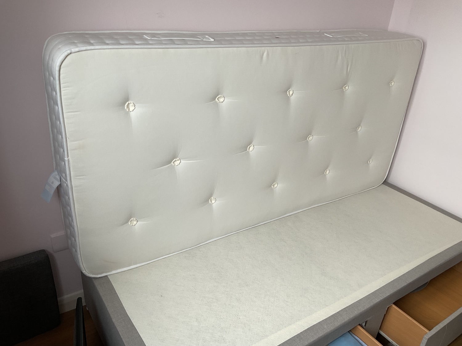 Crowborough SLEEP STORY ERGO SENSE 3’ DIVAN SET