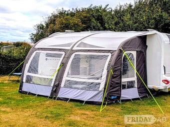 Caravan Awning:  Rally Air 390 Pro inflatable 3.9 x 2.5m