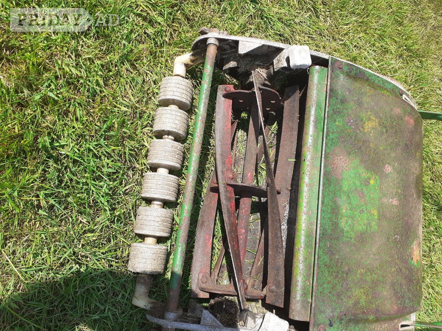 Peacehaven  lawn push mower