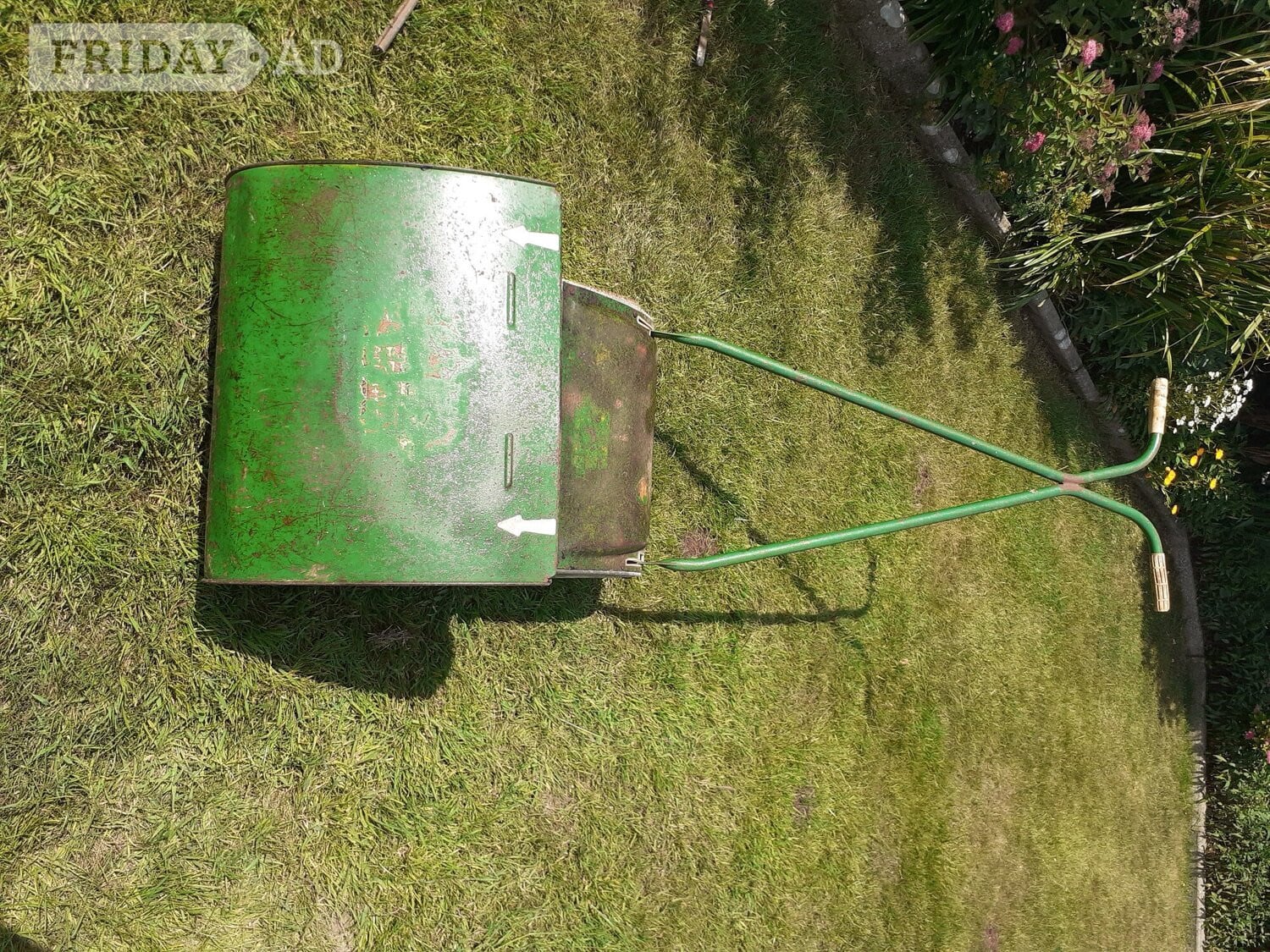  lawn push mower - Garden in Peacehaven