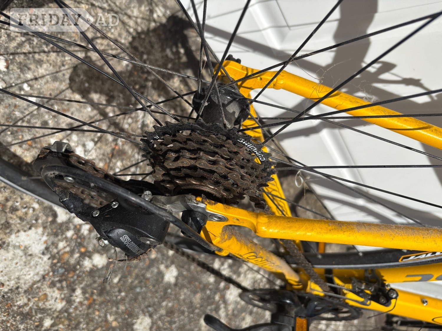 Carrera Virtuoso lightweight frame in bright yellow - Bicycles in Bexhill-On-Sea
