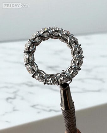 Top Quality 0.50ct Bubble Diamond Wedding Bands for Women.