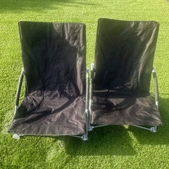 2 folding chair (lightweight)