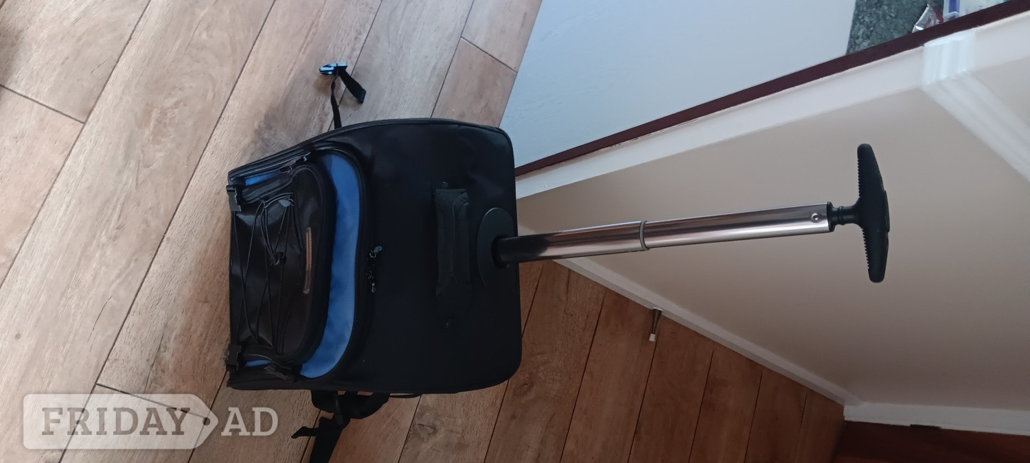 Small suitcase/backpack forsale. - Travel & Holidays
