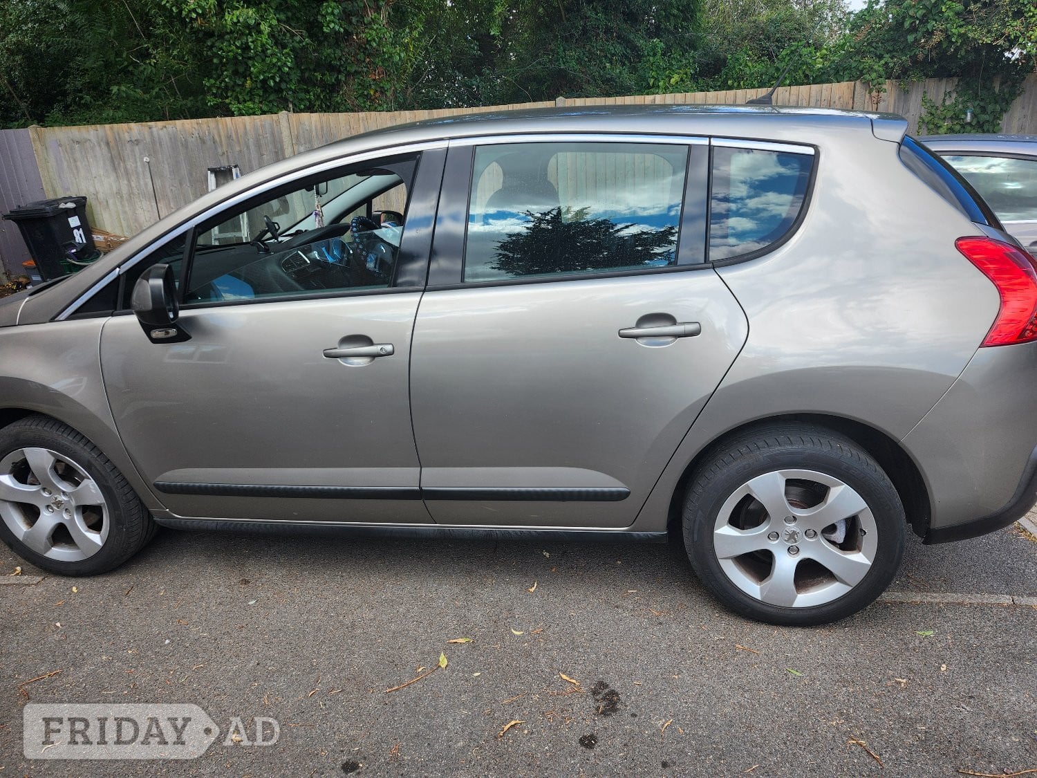 Peugeot 3008 1.6 - Cars in Chichester