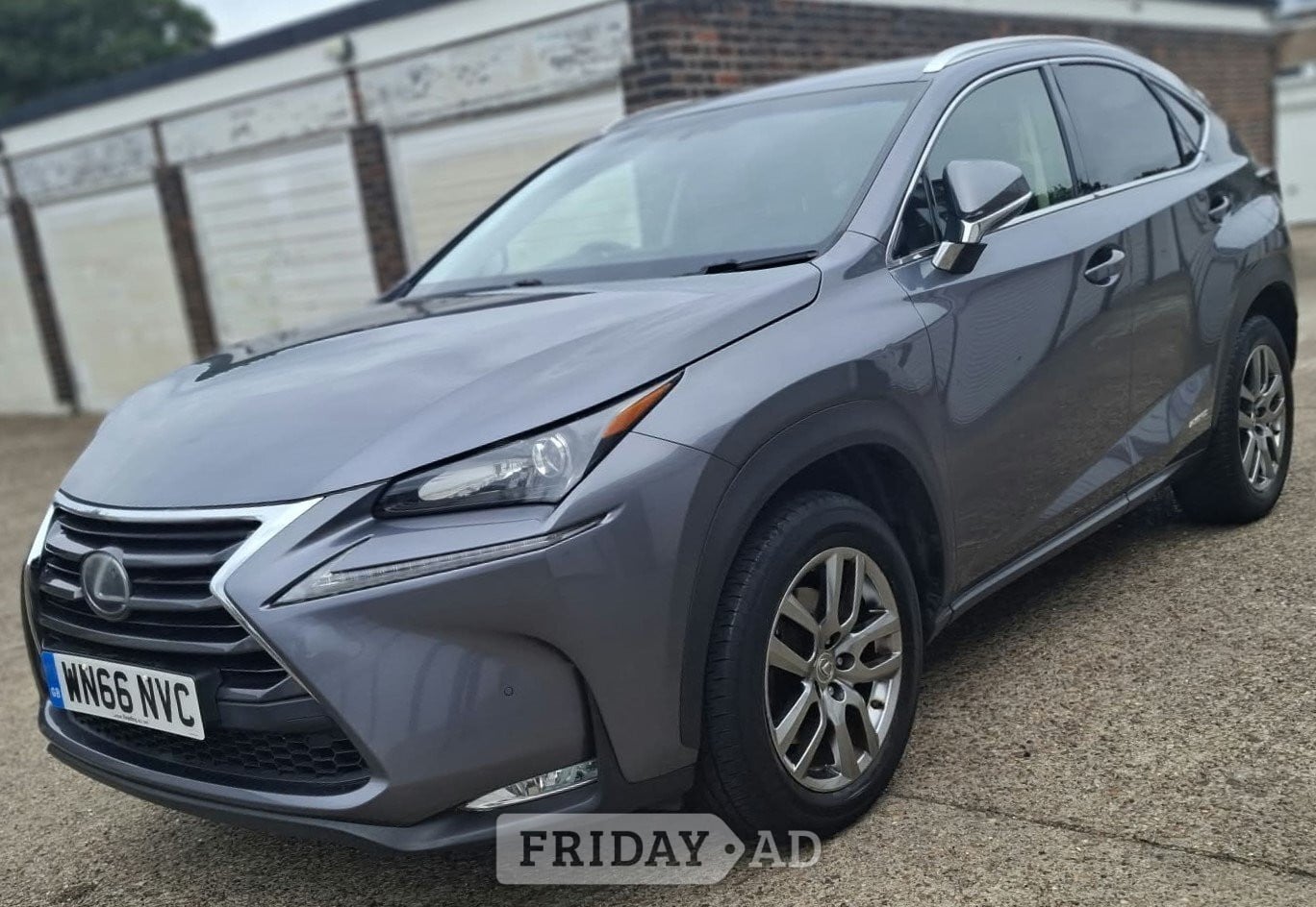 2016 LEXUS NX300H 5DR HYBRID HISTORY  6 MONTHS WARRANTY  in Wandsworth