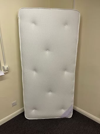 SINGLE - PINEMASTER MEMORY MATTRESS 