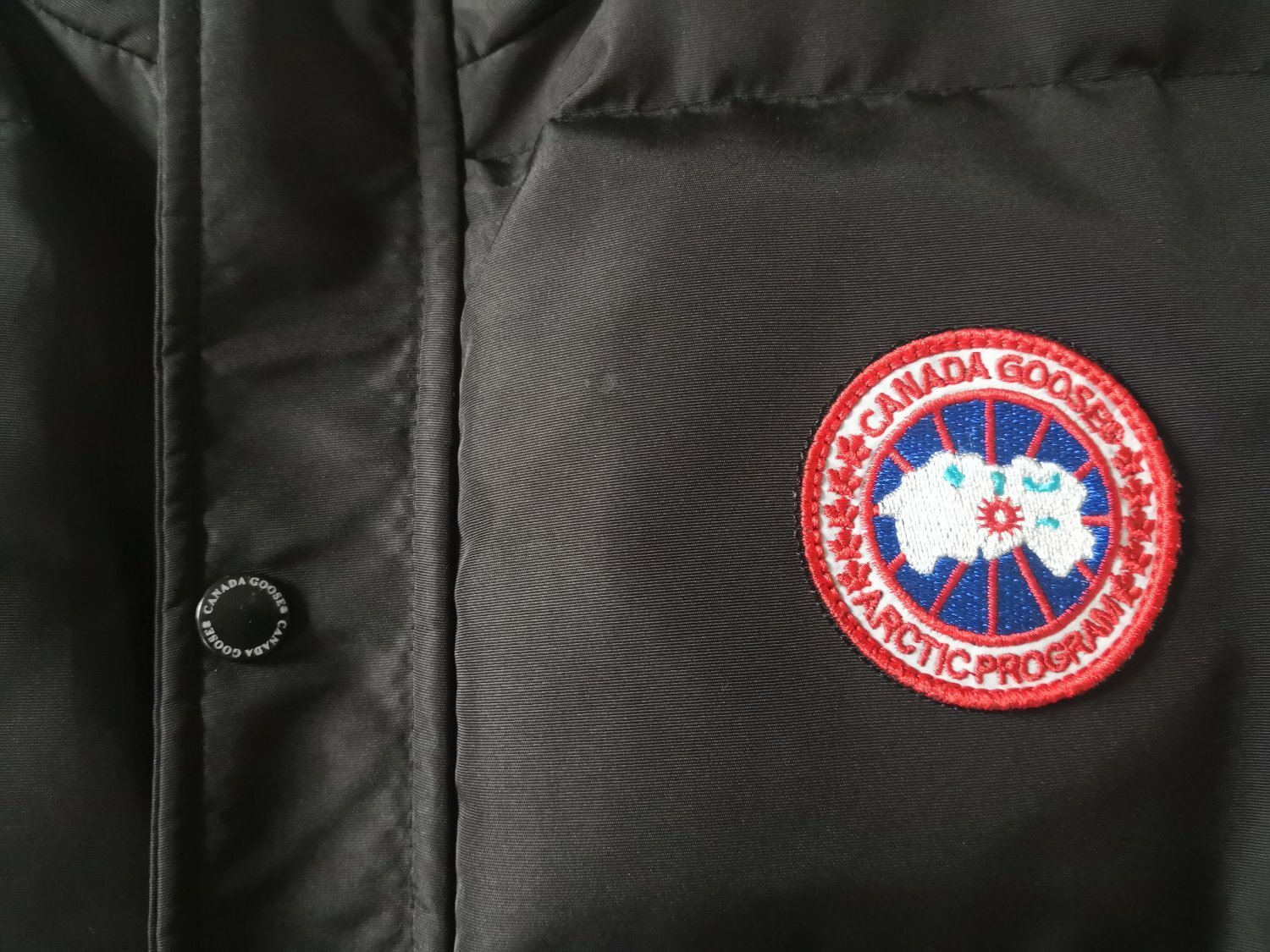 Canada Goose Gilet/Body Warmer. Brand new with tags.  - Clothing, Footwear & Accessories